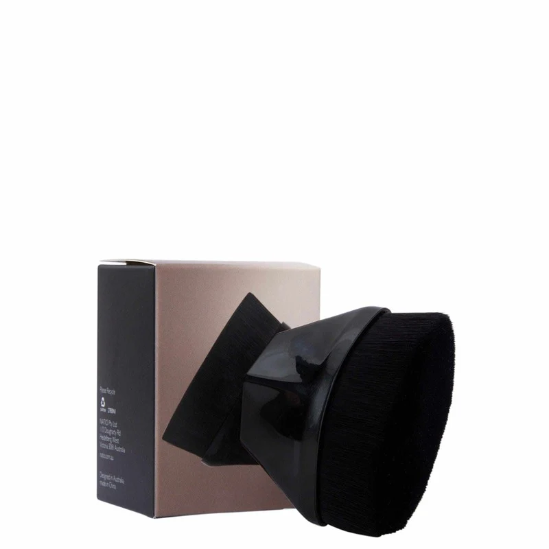 Natio Base and Buff Foundation Brush