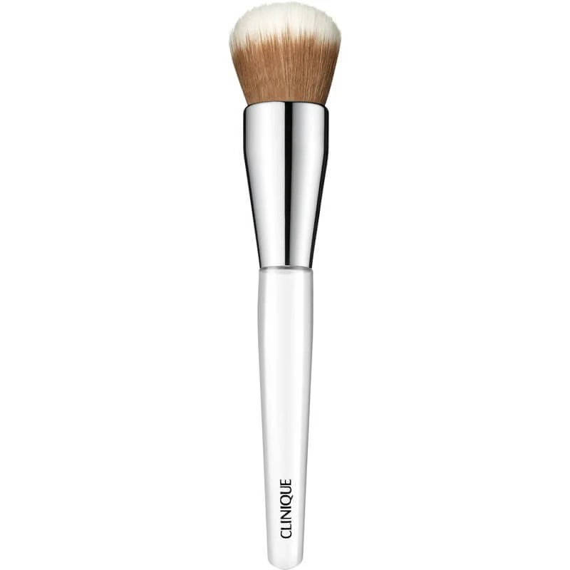 3271-clinique-foundation-buff-brush-49g-1.webp Clinique Foundation Buff Brush 49g